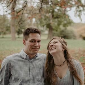 Meet your Posher, Caitlin